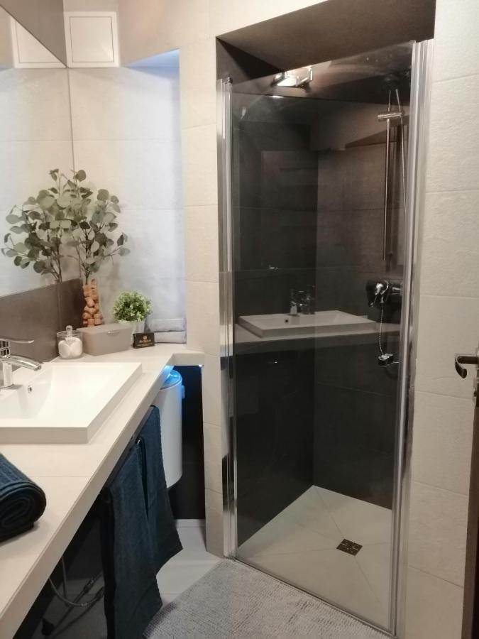 Apartament Pod Wawelem Cracovia Exterior foto